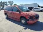 2005 Chrysler Town & Country Limited