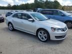 2015 Volkswagen Passat SE