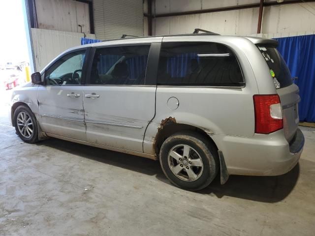 2011 Chrysler Town & Country Touring L