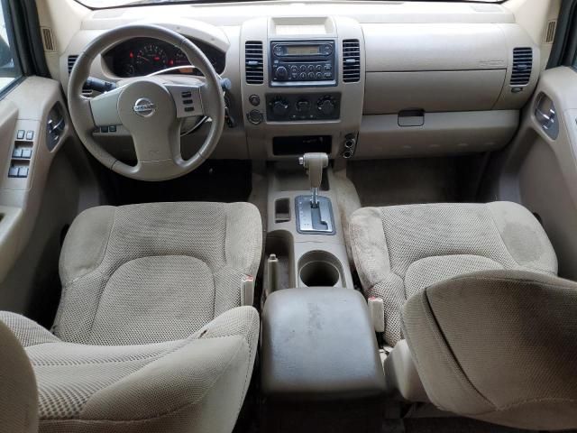 2005 Nissan Frontier Crew Cab LE