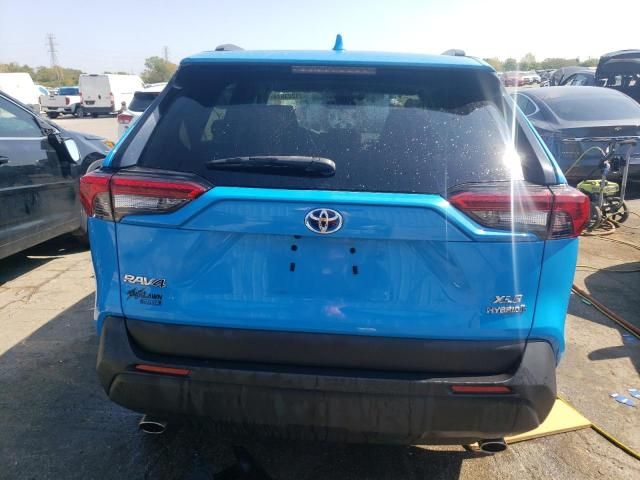 2020 Toyota Rav4 XLE