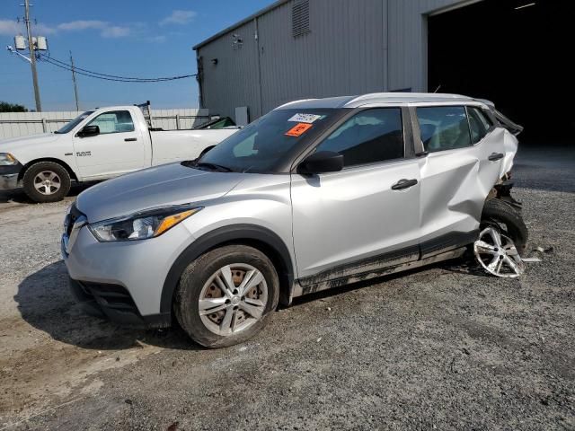 2019 Nissan Kicks S