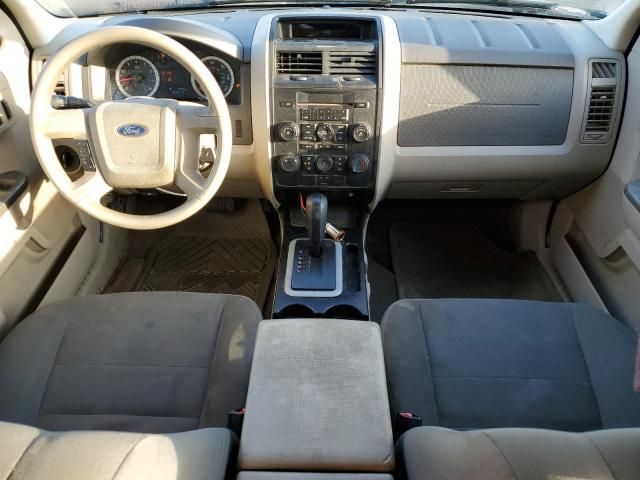 2010 Ford Escape XLS