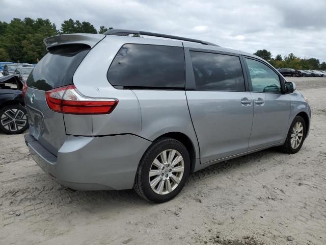 2017 Toyota Sienna LE