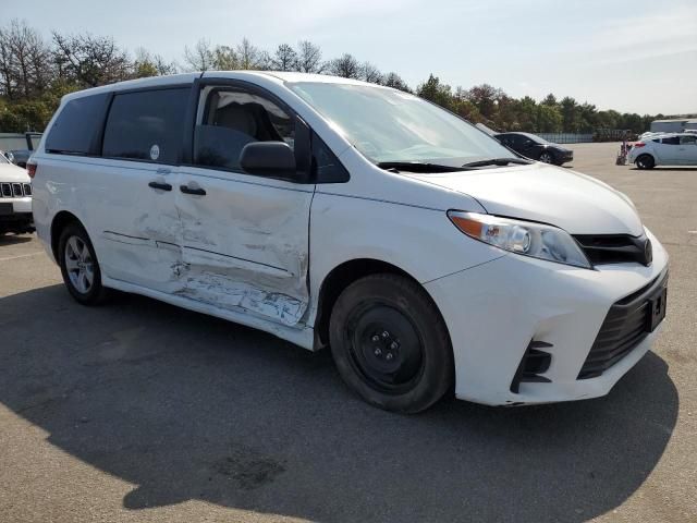 2020 Toyota Sienna L