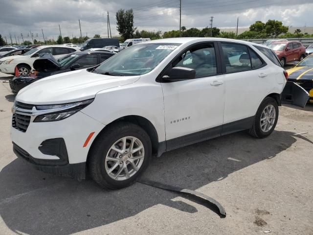 2022 Chevrolet Equinox LS