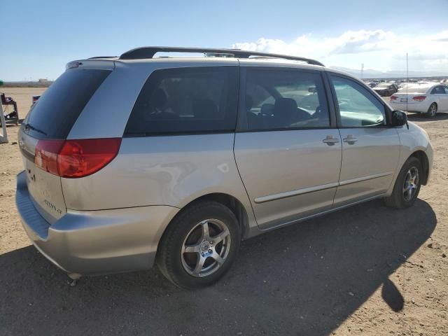 2006 Toyota Sienna CE