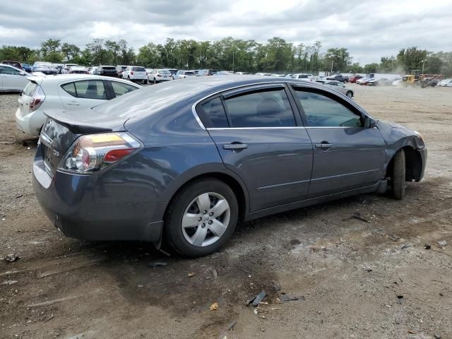 2010 Nissan Altima Base