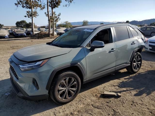 2022 Toyota Rav4 XLE Premium