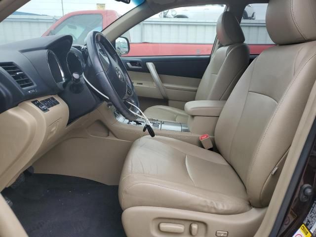 2013 Toyota Highlander Base