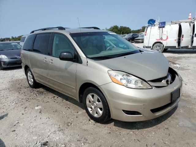 2007 Toyota Sienna CE