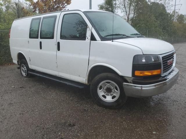 2022 GMC Savana G2500