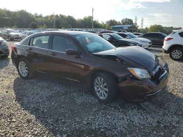 2013 Chrysler 200 Touring