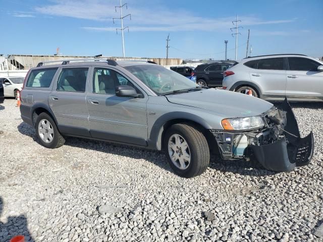 2005 Volvo XC70