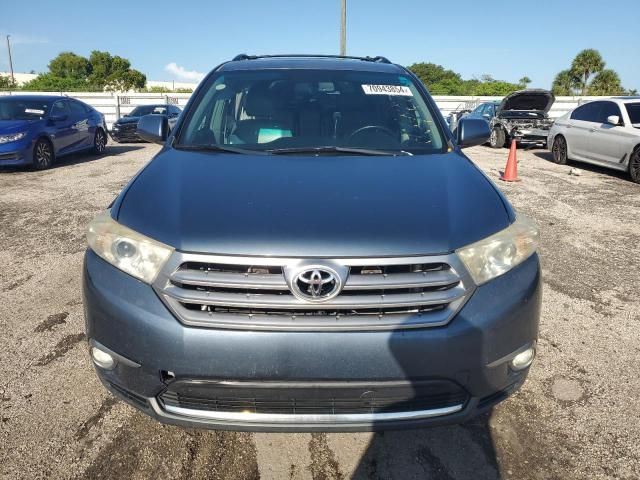 2013 Toyota Highlander Base