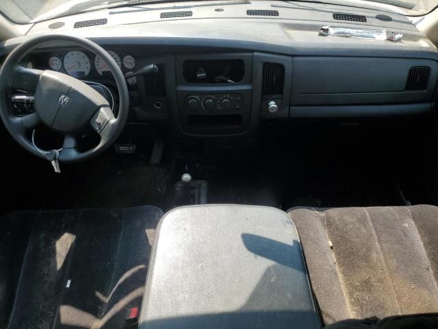 2004 Dodge RAM 1500 ST