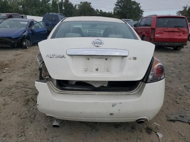 2010 Nissan Altima Base