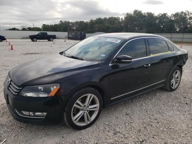 2013 Volkswagen Passat SEL