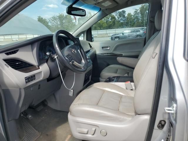 2015 Toyota Sienna XLE