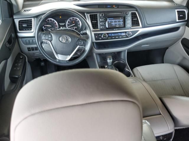 2015 Toyota Highlander LE