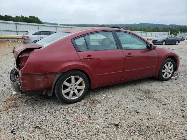 2004 Nissan Maxima SE