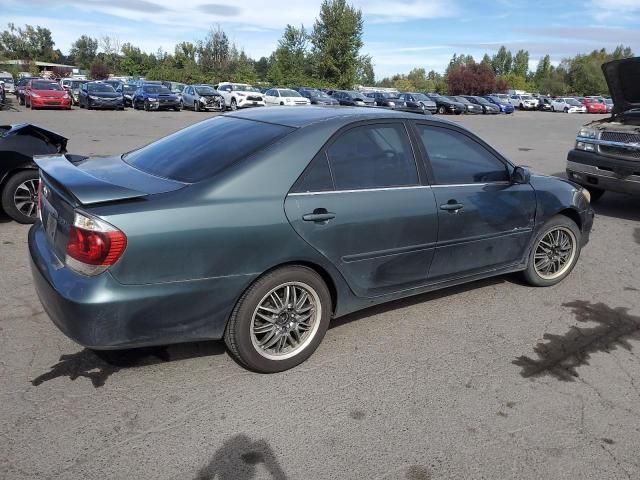 2005 Toyota Camry LE