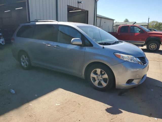 2011 Toyota Sienna LE