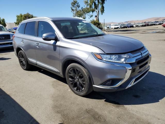 2019 Mitsubishi Outlander SE