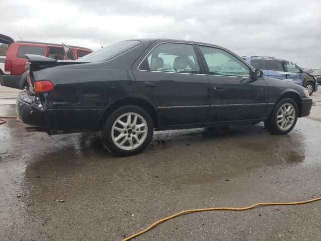 2001 Toyota Camry LE