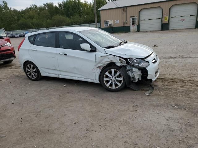 2013 Hyundai Accent GLS