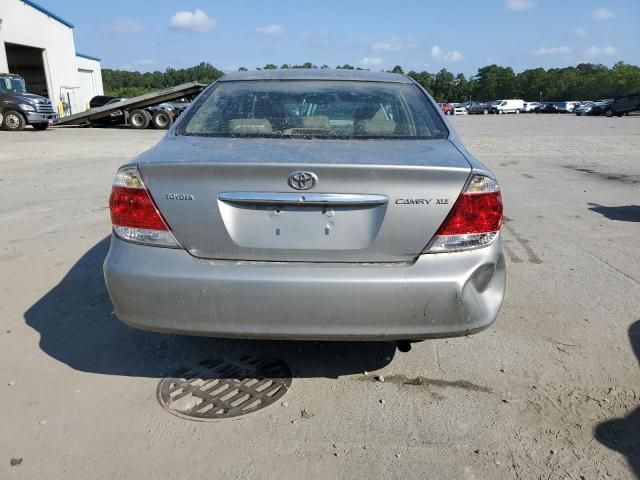 2005 Toyota Camry LE