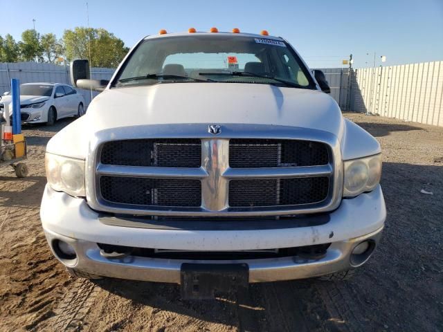 2005 Dodge RAM 3500 ST