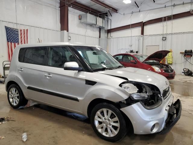 2013 KIA Soul +