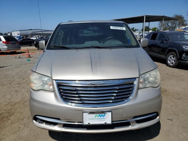 2014 Chrysler Town & Country Touring