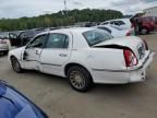 2000 Lincoln Town Car Signature