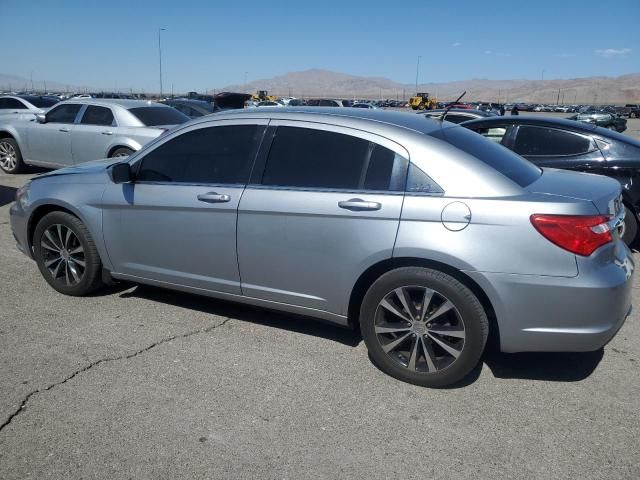 2014 Chrysler 200 Limited