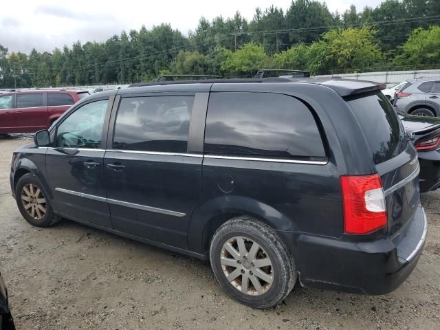 2011 Chrysler Town & Country Touring L