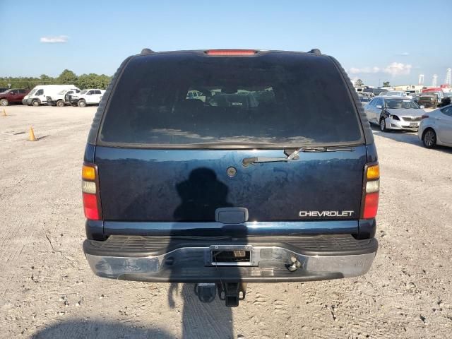 2004 Chevrolet Suburban C1500