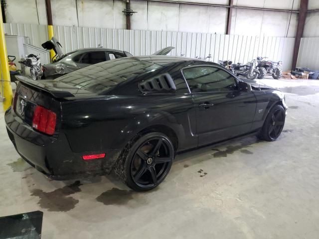 2005 Ford Mustang GT