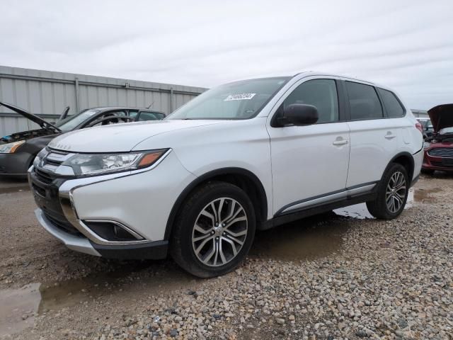 2016 Mitsubishi Outlander SE