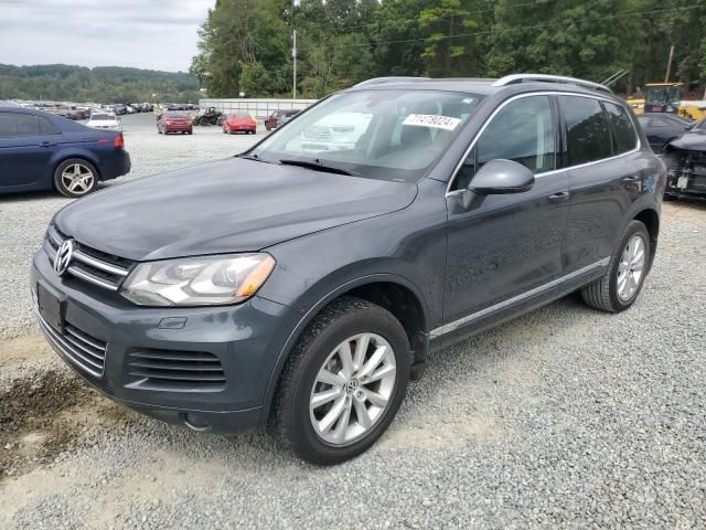 2014 Volkswagen Touareg V6