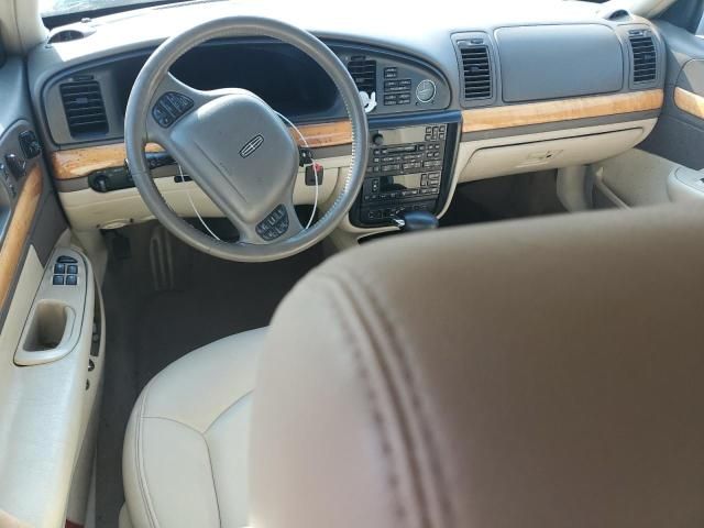 2001 Lincoln Continental