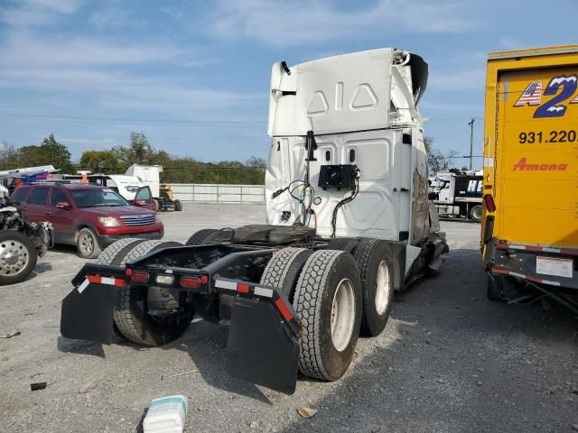 2022 Freightliner Cascadia 126