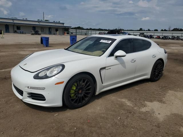 2015 Porsche Panamera SE Hybrid