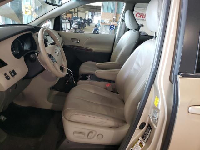 2011 Toyota Sienna XLE