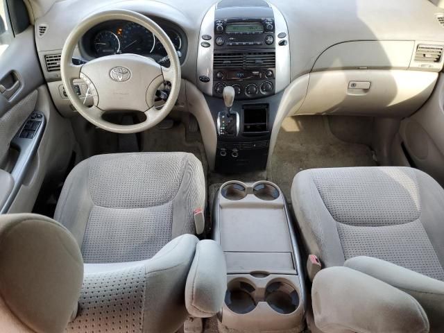 2006 Toyota Sienna CE