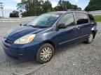 2004 Toyota Sienna CE