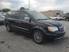 2014 Chrysler Town & Country Touring L