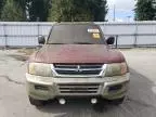 2002 Mitsubishi Montero XLS