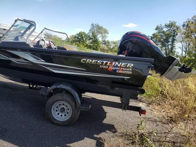 2022 Crestliner Boat